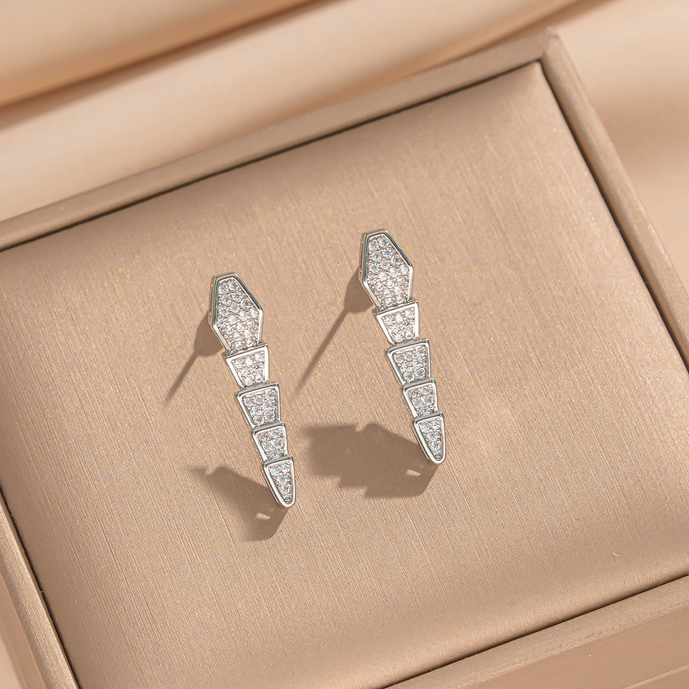 Luxury Minimalist Snake-Shaped Titanium Steel Necklace with Micro-Paved Cubic Zirconia Pendant and Matching Earrings Set