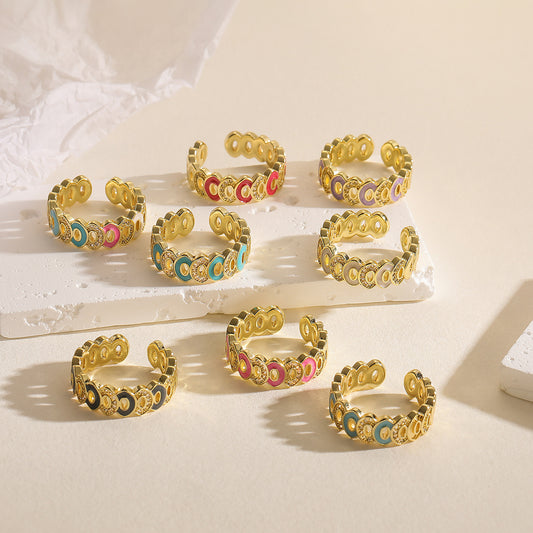 Anello Aperto Geometrico da Donna Stile Bohemien Realizzato in Rame con Placcatura in Oro Vero e Intarsio in Zirconi con Finitura Smaltata