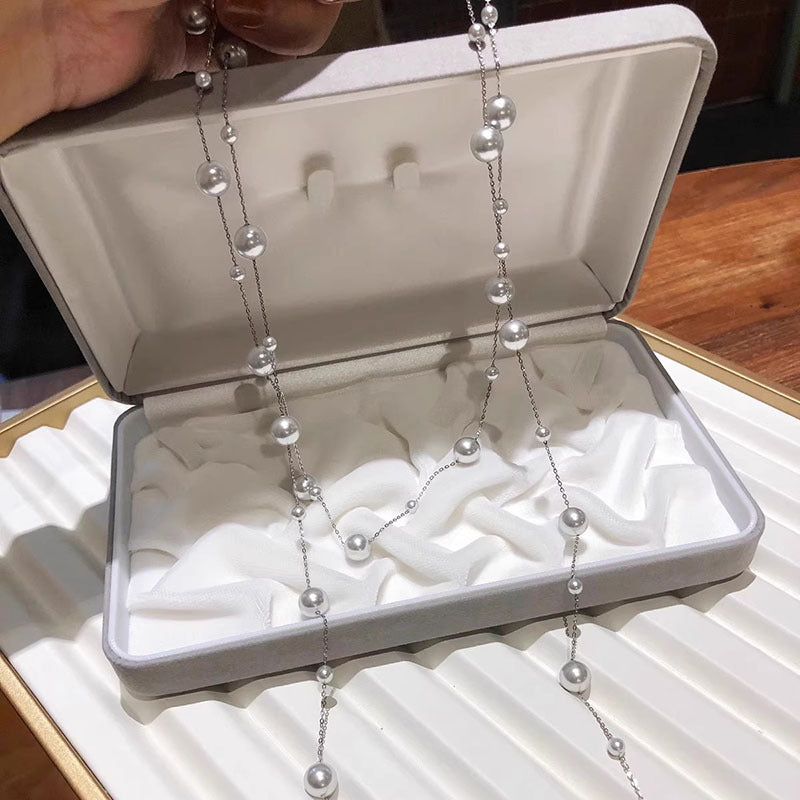 Elegante collar de perlas de cristal geométrico minimalista para mujer con acabado chapado