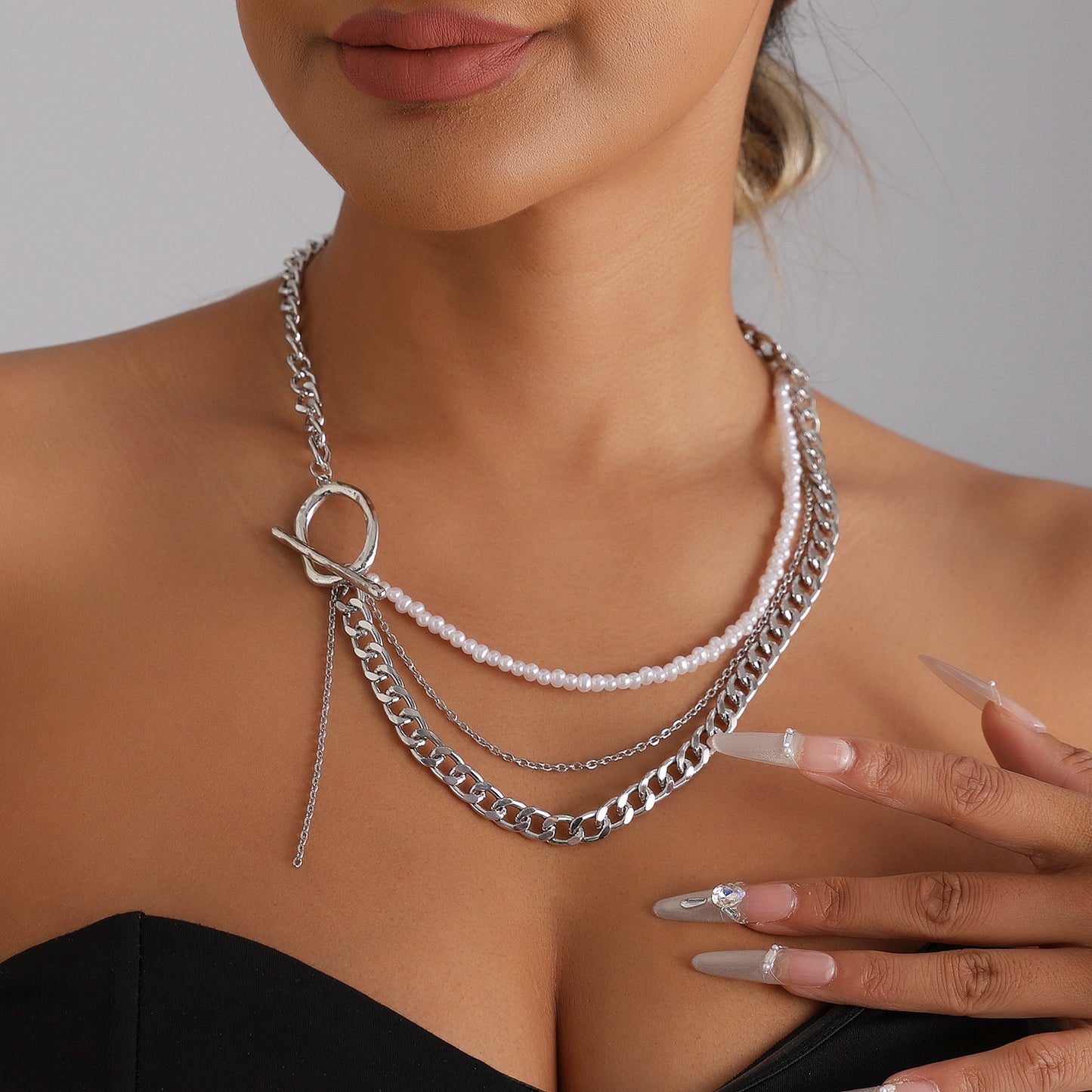 Fashion Geometric Alloy Plated Layered Necklace with Imitation Pearl Beads for Women