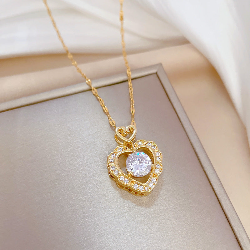 Luxury Titanium Steel Heart-Shaped Full Rhinestone Pendant Necklace for Women, Elegant Clavicle Chain for Wedding, Banquet, and Special Occasions