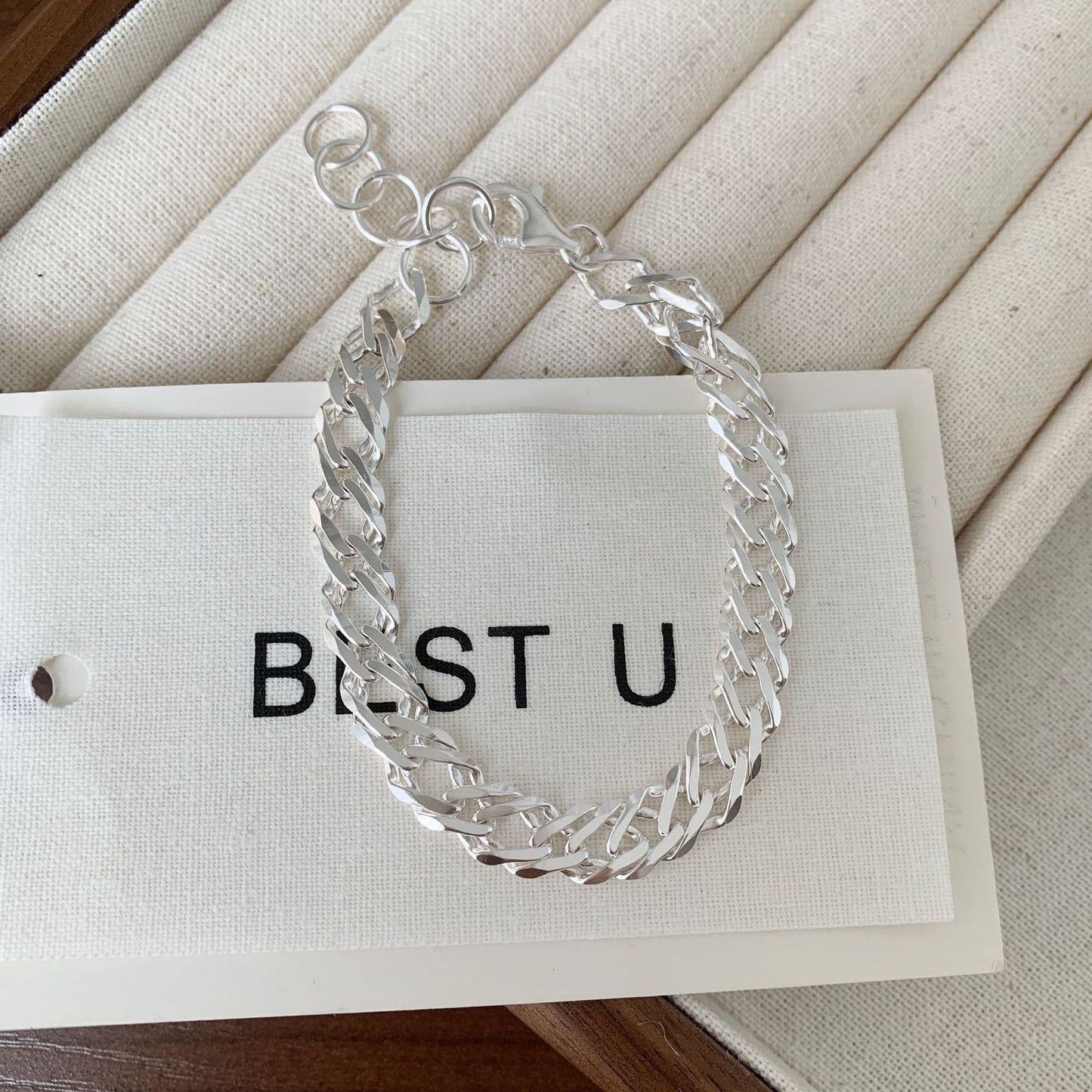 Minimalist Geometric S925 Sterling Silver Bracelet with Beveled Square Links