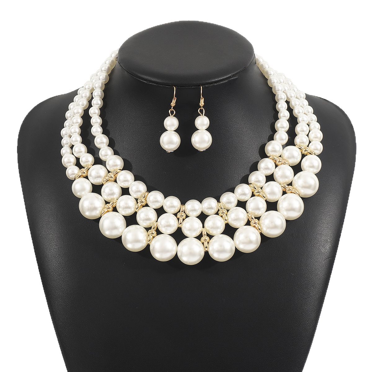 Elegante conjunto de collar de perlas de varias capas y pendientes en aleación con colgantes de nácar para mujer