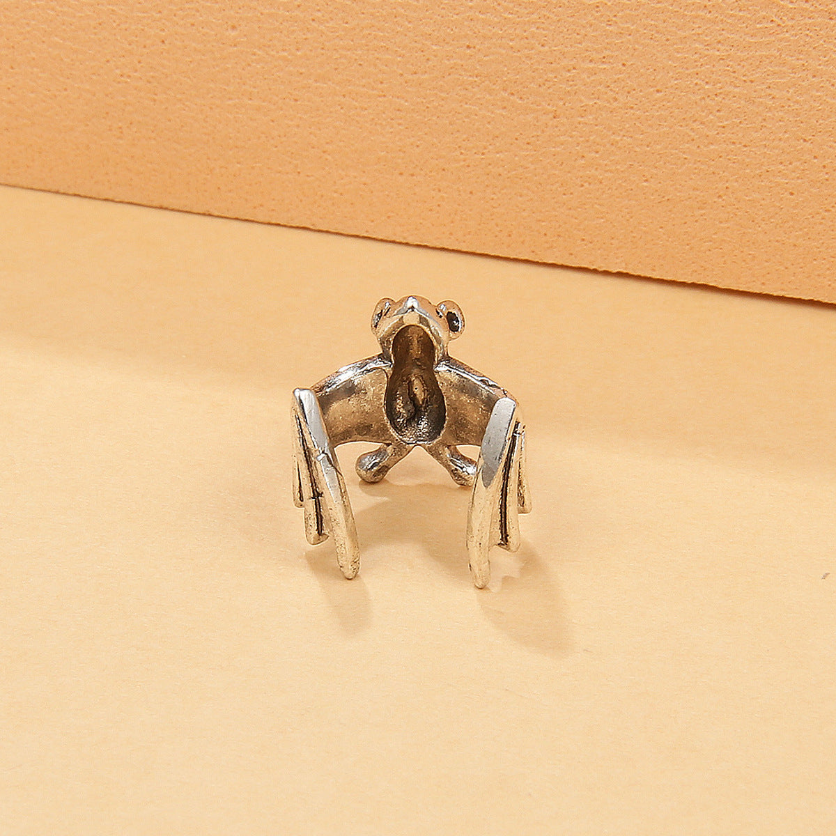Clip per orecchio in rame a forma di pipistrello in stile gotico scuro con finitura galvanica, unisex