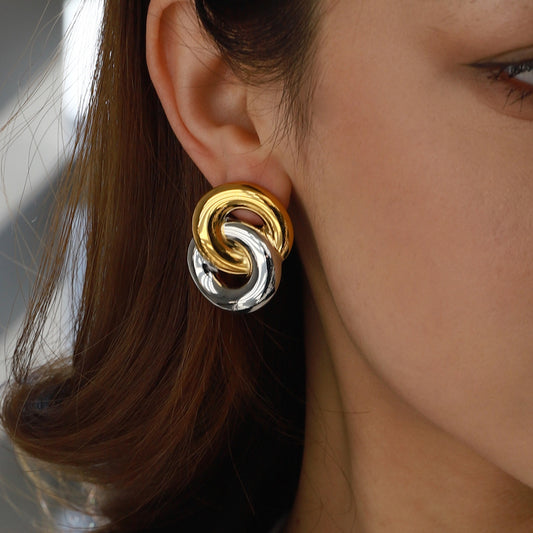 Orecchini a perno geometrici in acciaio inossidabile con finitura placcata da donna, gioielli per l'orecchio di lusso minimalisti alla moda