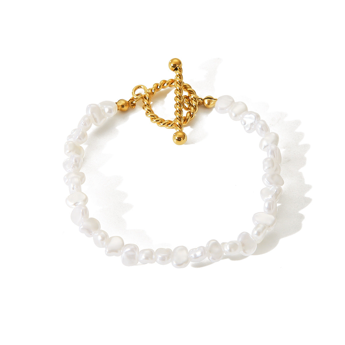 Ins Style 18K Gold Plated Geometric Stainless Steel Pearl Necklace with OT Clasp for Women