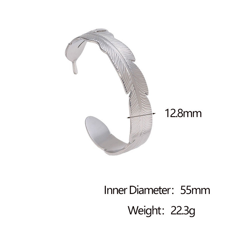 Braccialetto Minimalista da Donna in Acciaio Inossidabile a Forma di Foglia con Placcatura in Oro 18K