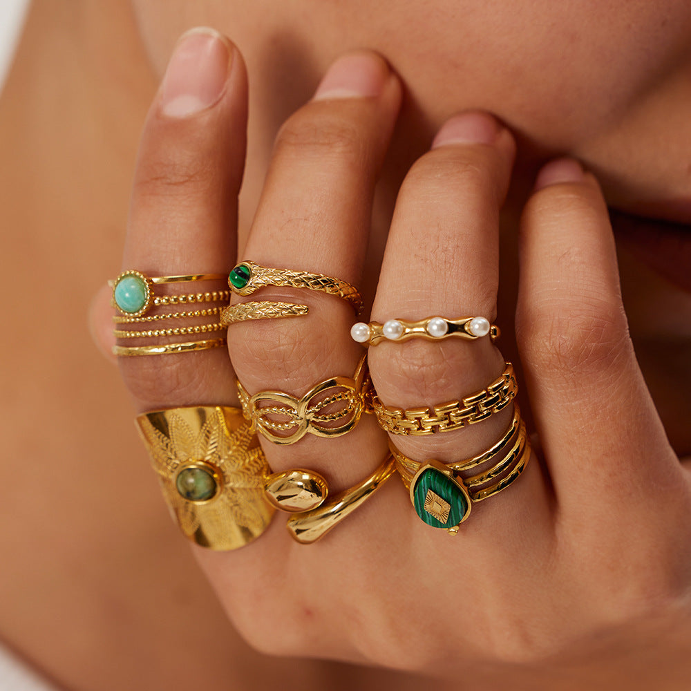 Anello minimalista geometrico in acciaio inossidabile con placcatura in oro 18 carati e malachite naturale per donna