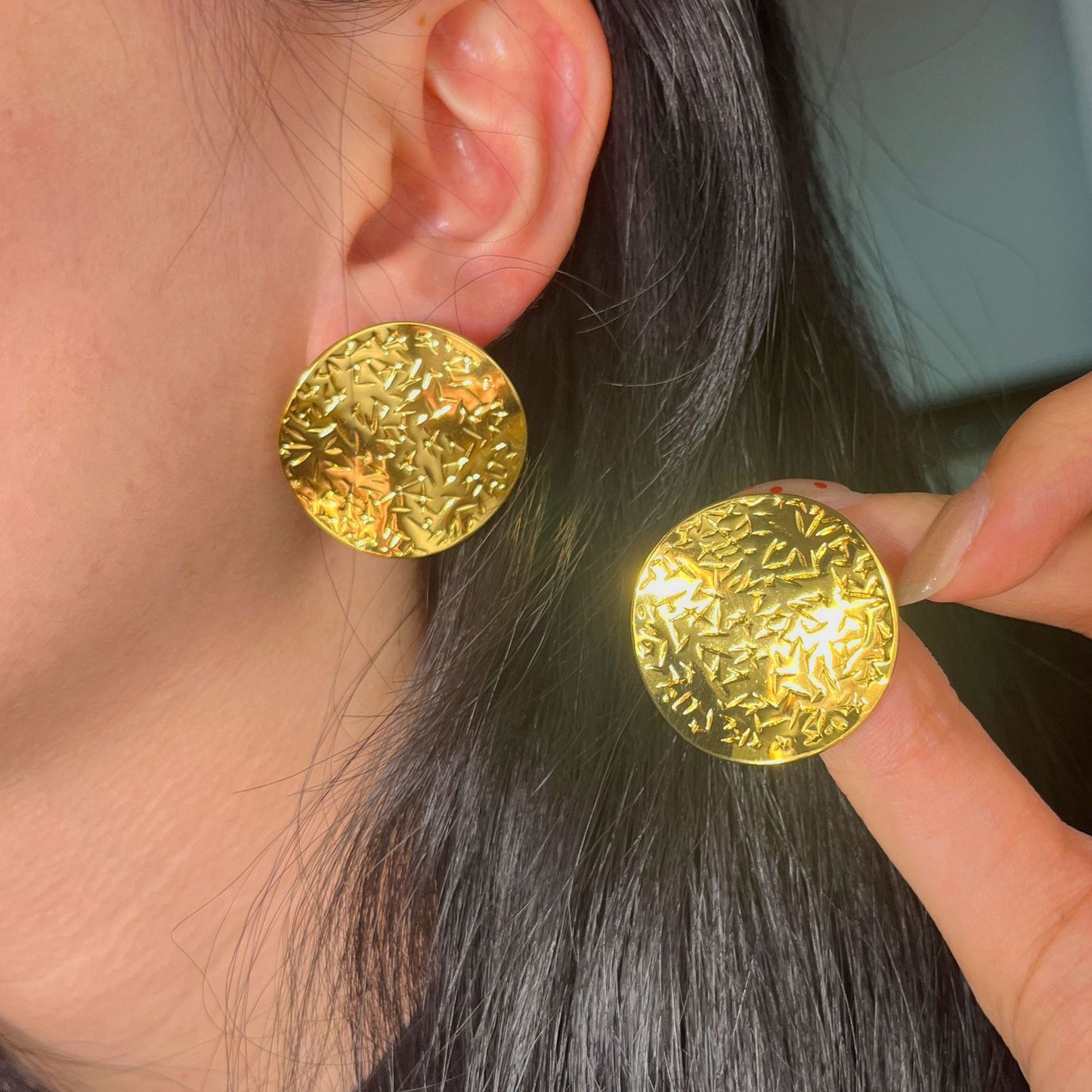 Vintage Geometric Round Polka Dot Stamped Stainless Steel Earrings for Women