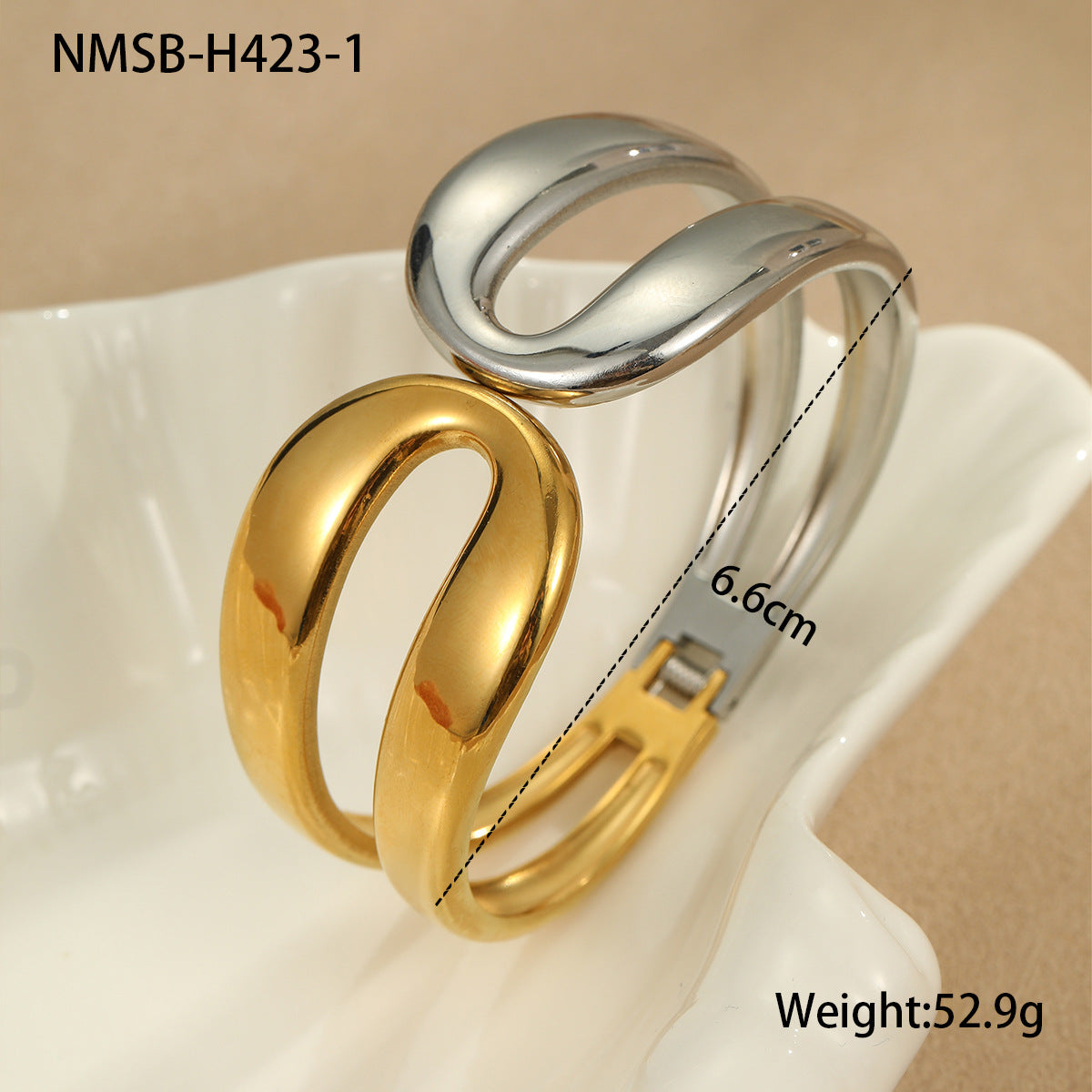 Geometric Stainless Steel Bracelet with Gold-Tone Plating for Women Minimalist Punk Fashion Accessory
