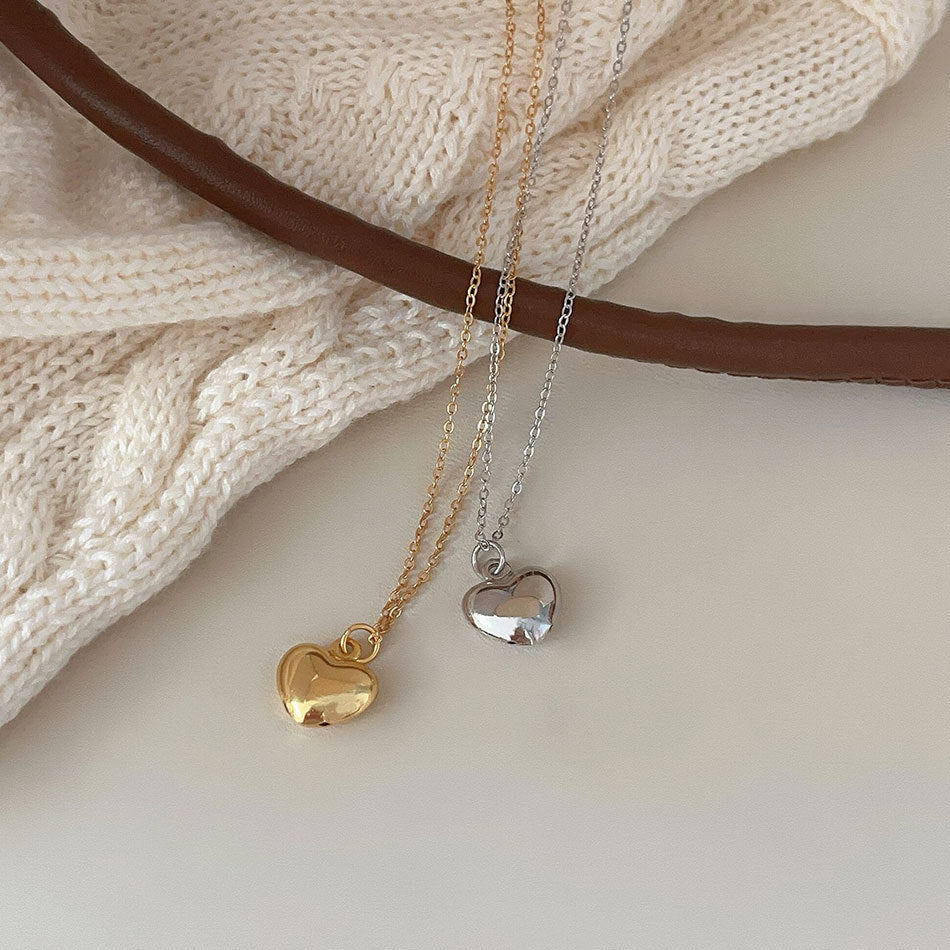 Sweet 925 Sterling Silver Heart Necklace Gold and Platinum Plated Short Chain
