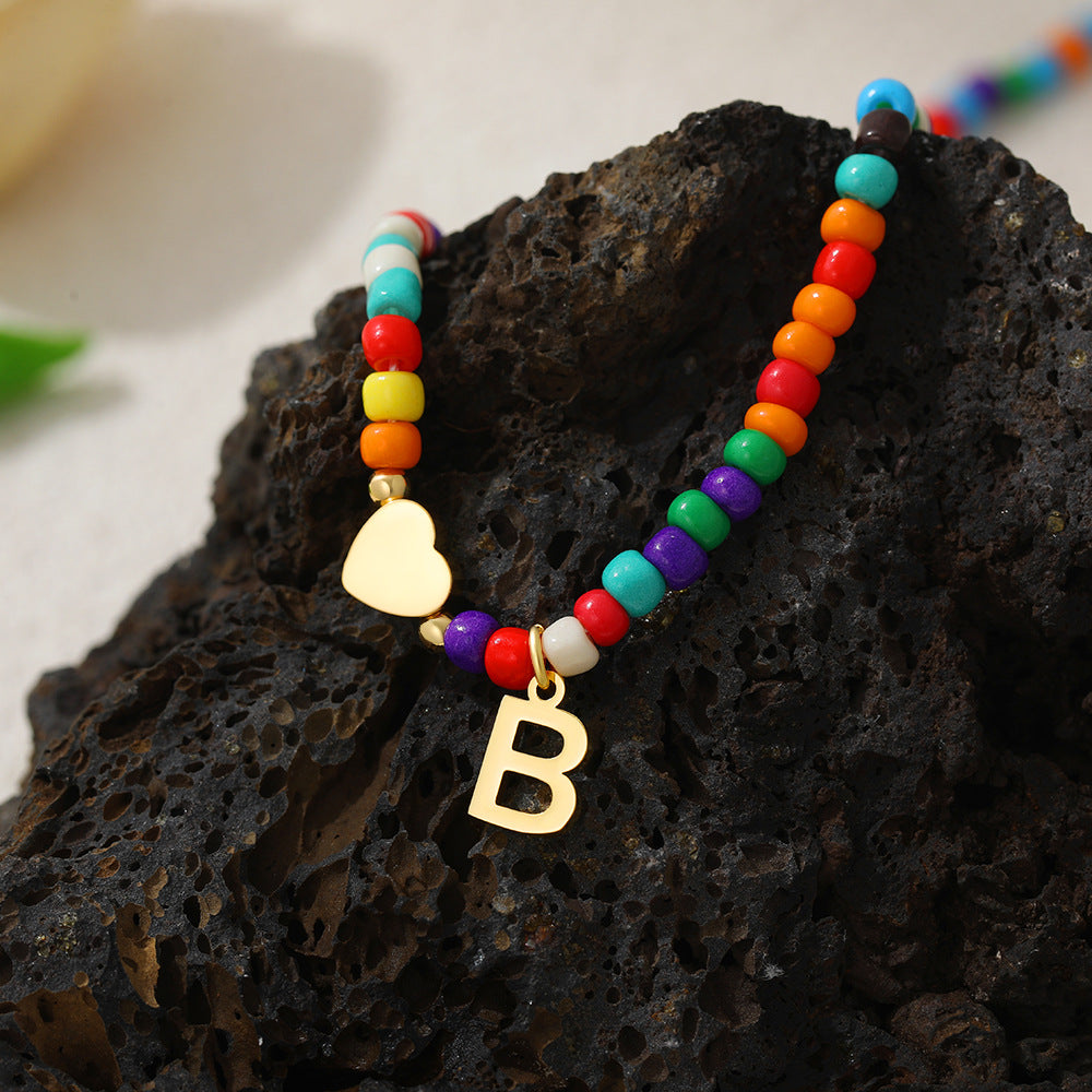 Collana Unisex Casual Placcata Oro 14K con Ciondolo a Cuore Lettera e Perline in Acciaio Inossidabile