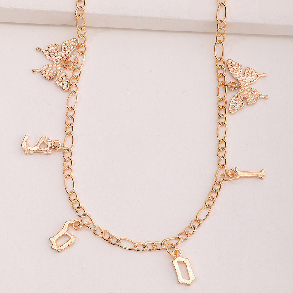 Collar colgante de mariposa estilo punk con letras para mujer en aleación con acabado chapado en cadena de caja