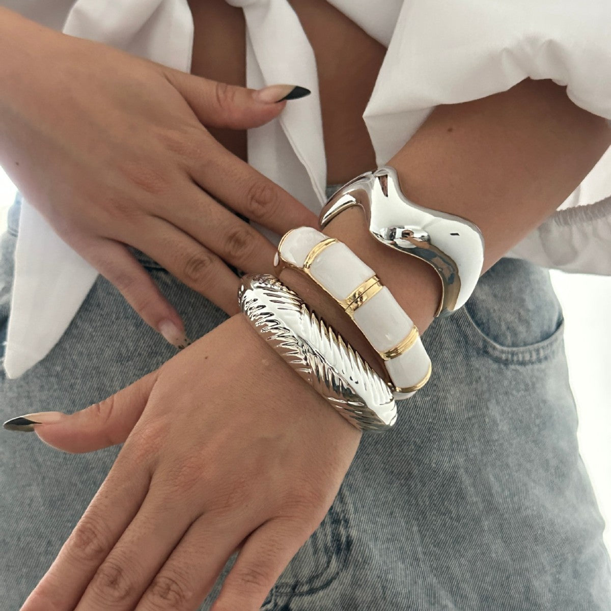 Bracciale in lega placcato smaltato a goccia geometrico astratto di lusso