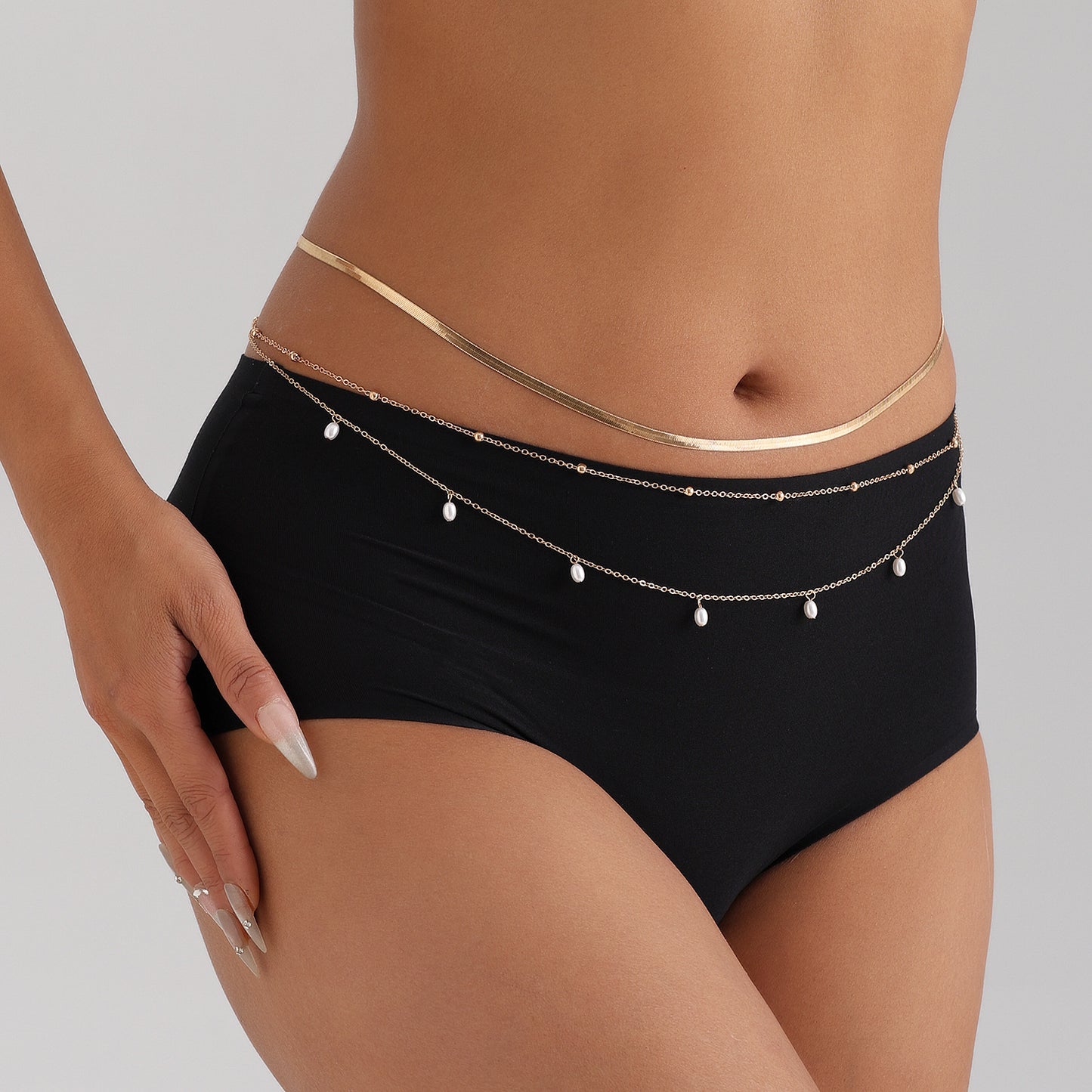 Catena in Vita a Strati Stile Punk da Donna con Catene Metalliche e Perle Sintetiche