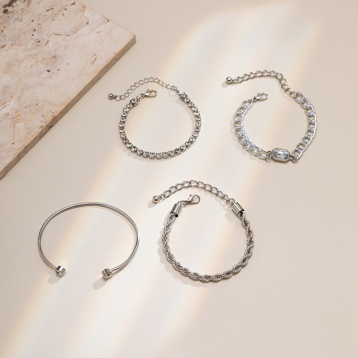 Hip-hop Minimalist Geometric Rhinestone Plated Alloy Bracelet for Women