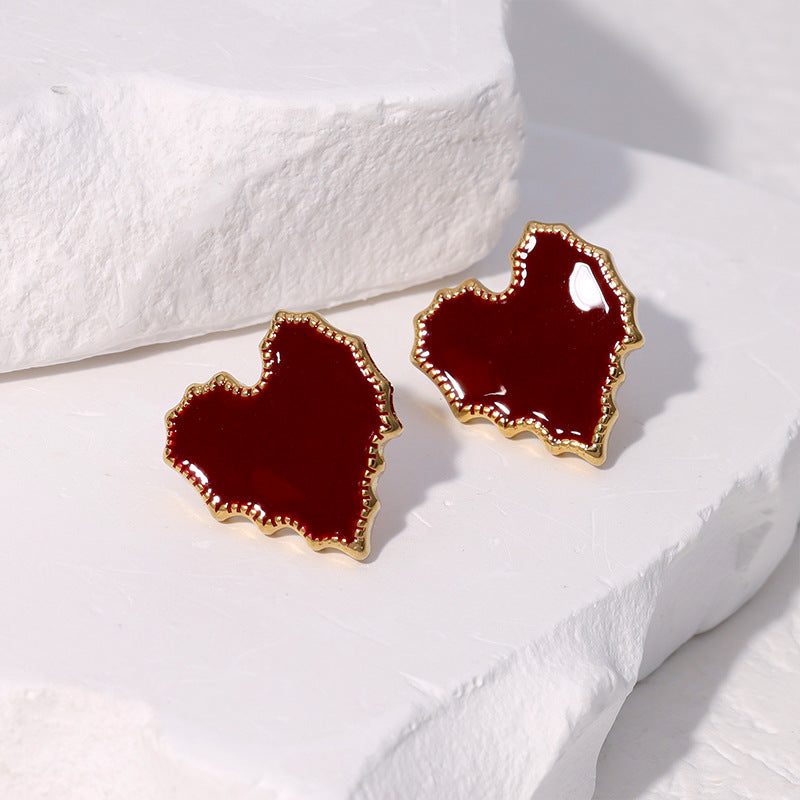 Sweet Minimalist Irregular Heart-Shaped Stainless Steel Stud Earrings with Plated Finish for Women
