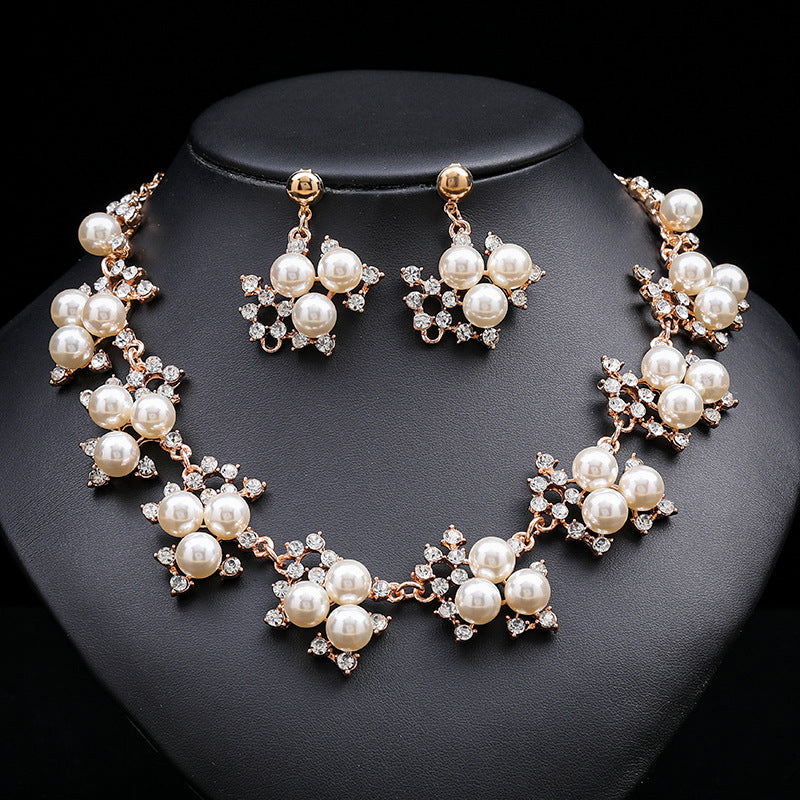 Elegante Juego de Collar Minimalista de Perlas para Mujer con Colgante de Aleación, Cadena O Bañada en Oro, Diseño Floral y de Espiga