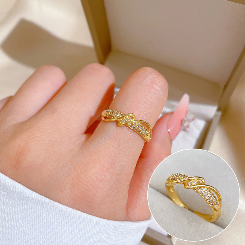 Minimalist Sweet Geometric Round Brass Plated Rhinestone Ring for Women and Men