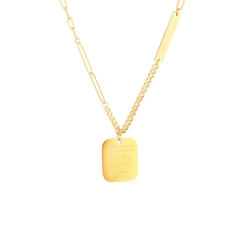 Collana con ciondolo a lettera minimalista in acciaio al titanio con finitura placcata per donne e uomini