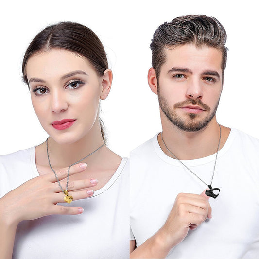 Collana con ciondolo puzzle a forma di cuore minimalista per coppie in acciaio inossidabile con inserto in acciaio al titanio placcato