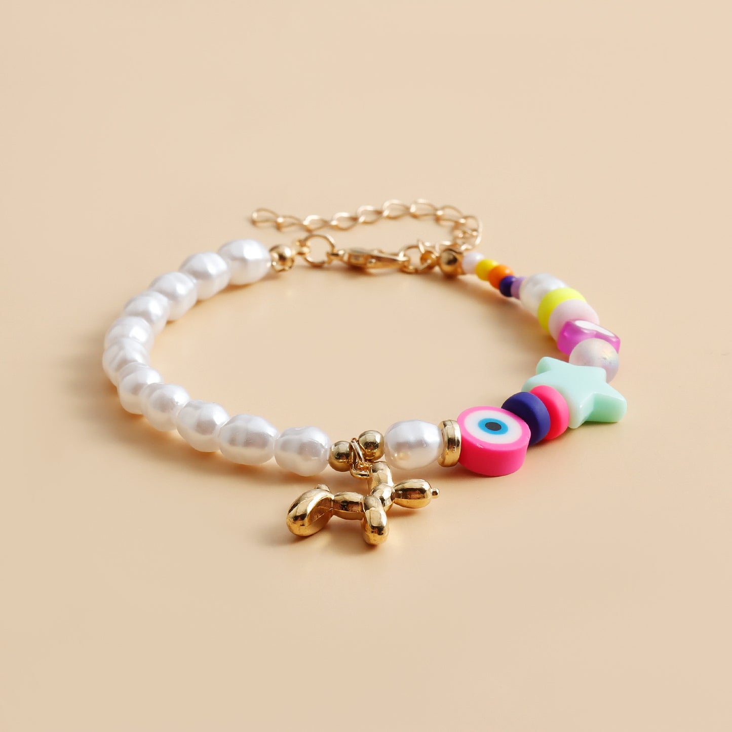 Ins Style Cute Balloon Dog Pendant Beaded Bracelet for Women with Plated Metal and Imitation Pearl Accents