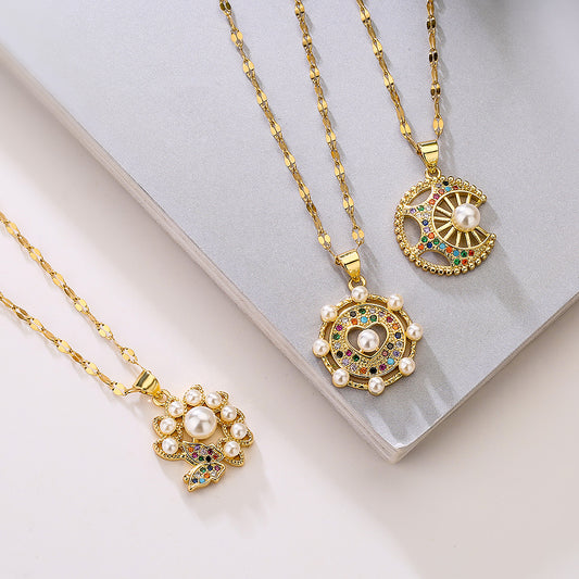 Collar de Colgante Geométrico Minimalista para Mujer con Detalles de Zirconia y Perlas en Cadena de Cobre