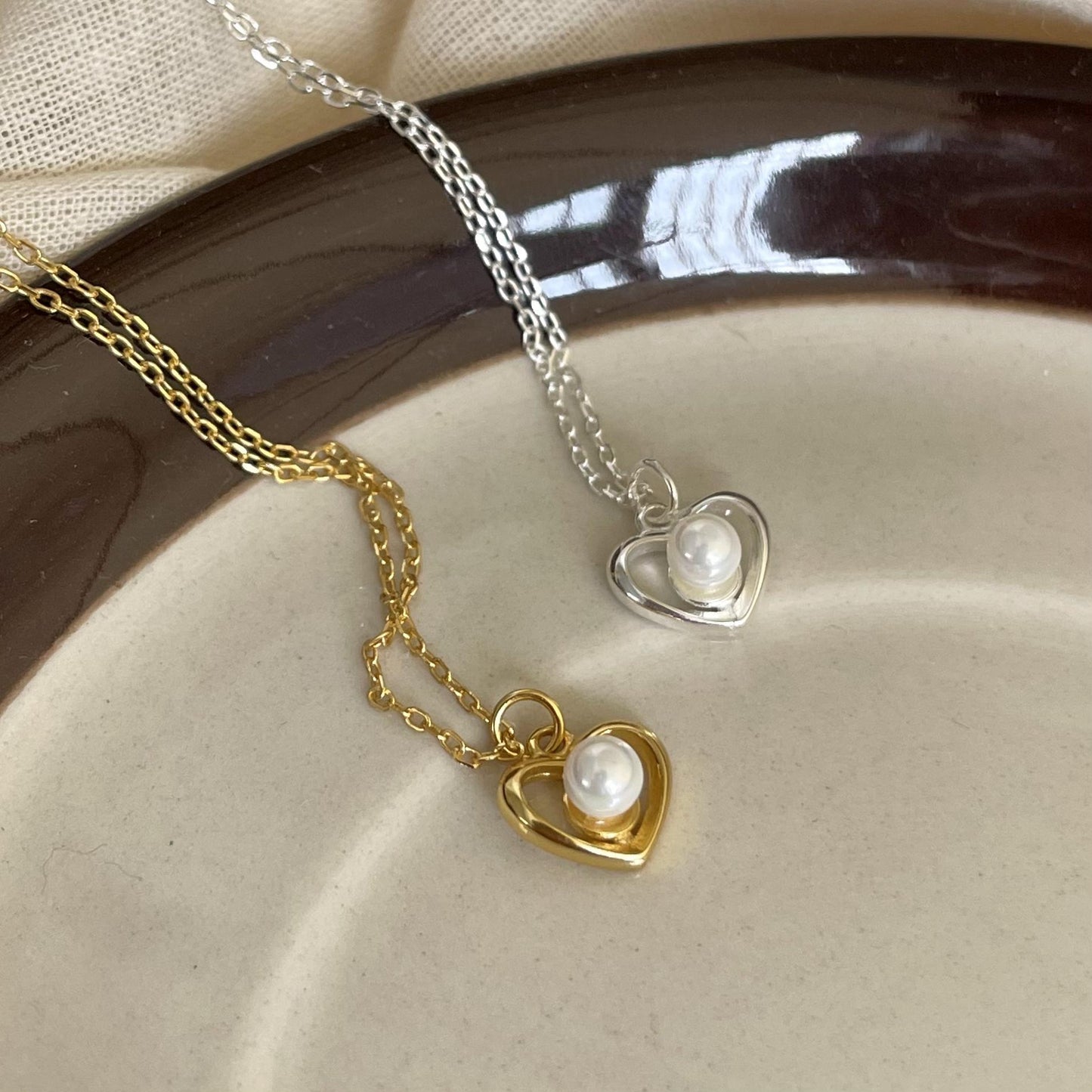 Minimalist Heart-Shaped 925 Sterling Silver Necklace with Pearl Accent, Dainty Adjustable Chain