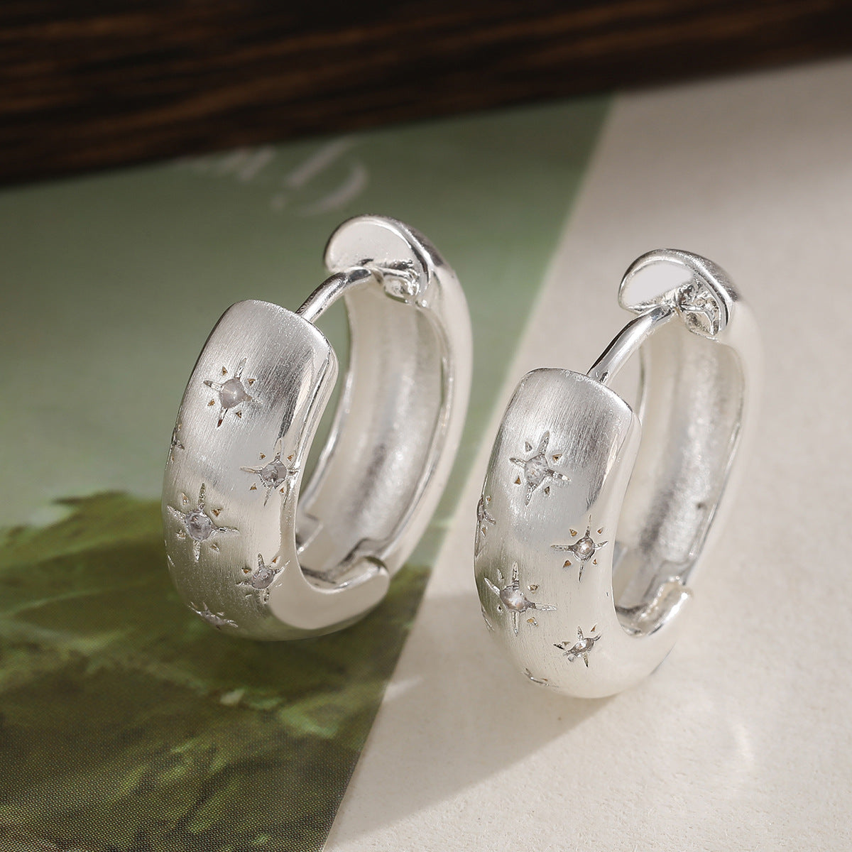 Vintage 18K Gold Plated Brass Brushed Star Hoop Earrings with Cubic Zirconia for Women