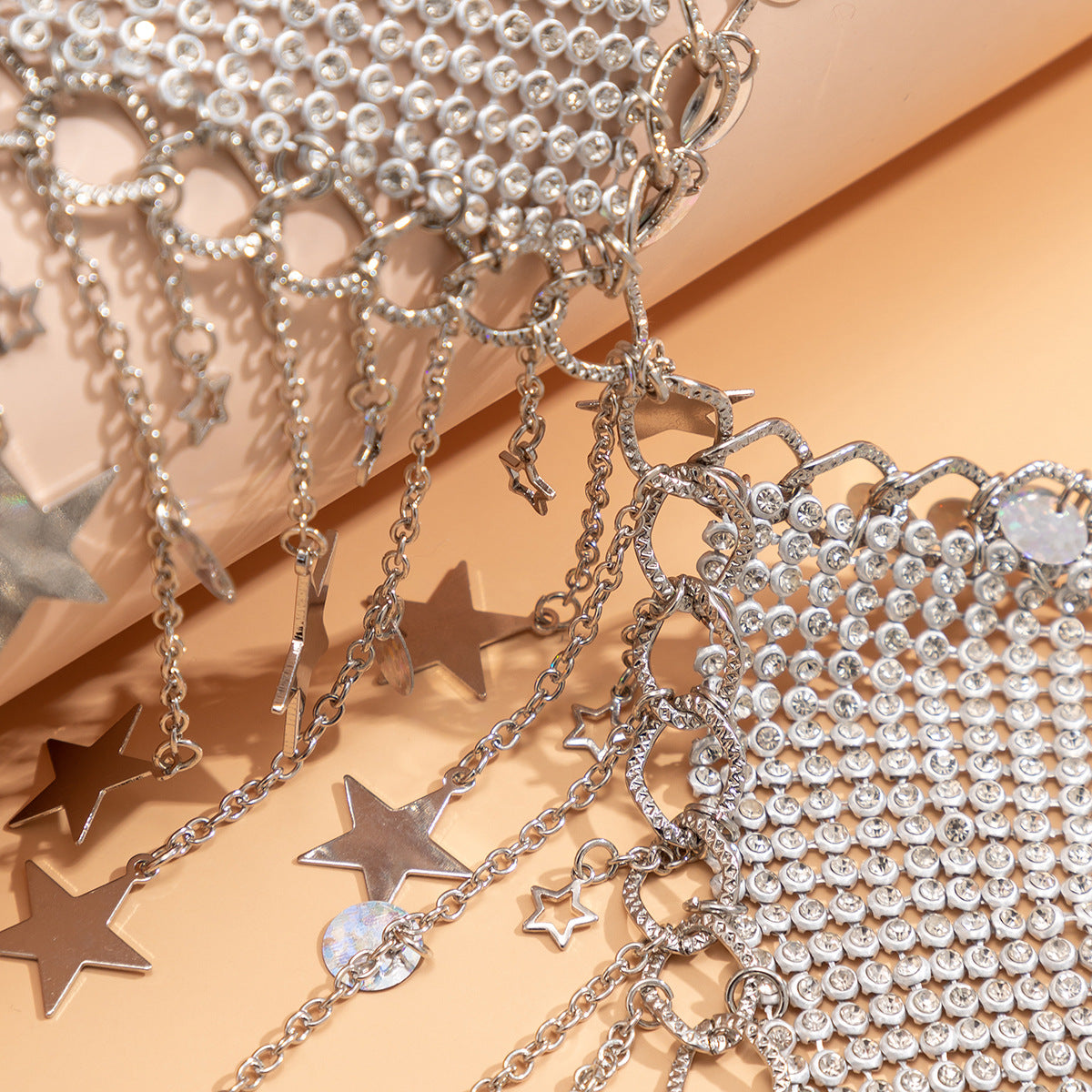 Rustic Style Star-Shaped Alloy Body Chain with Rhinestone Inlay and Tassel Detail for Women
