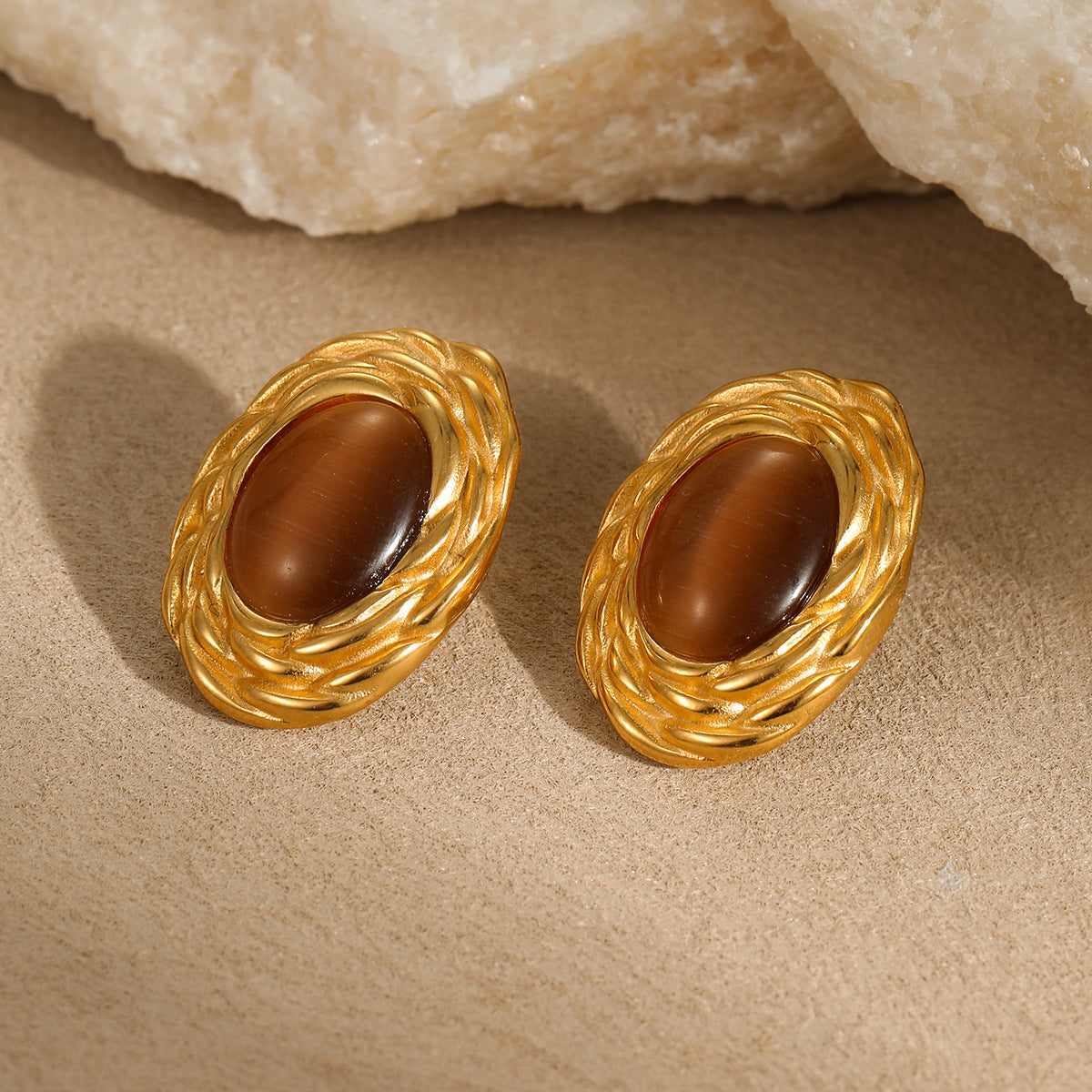 Pendientes de Ojo de Gato Geométricos de Estilo Vintage en Acero Inoxidable con Baño de Oro de 18K para Mujer