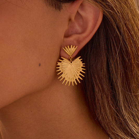 Fashionable Tassel Earrings for Women with Fan Shape Design in Stainless Steel with 18K Gold Plating