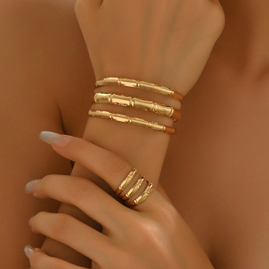 Conjunto de brazaletes abiertos elegantes estilo bambú minimalista con baño de rodio para mujer