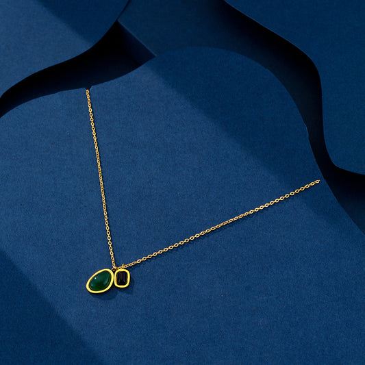 Elegante Collar Colgante Geométrico de Acero de Titanio para Mujer con Acabado Chapado, Cadena Cubana, Joyería de Moda Minimalista