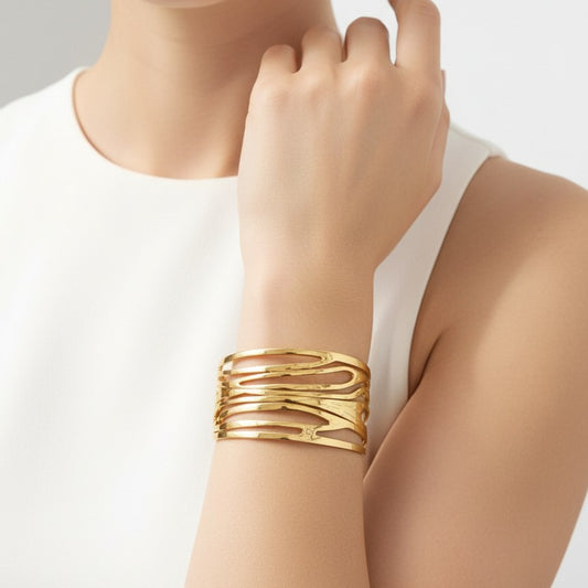 Brazalete Abierto Minimalista Geométrico Hueco de Acero Inoxidable con Presión de Aceite