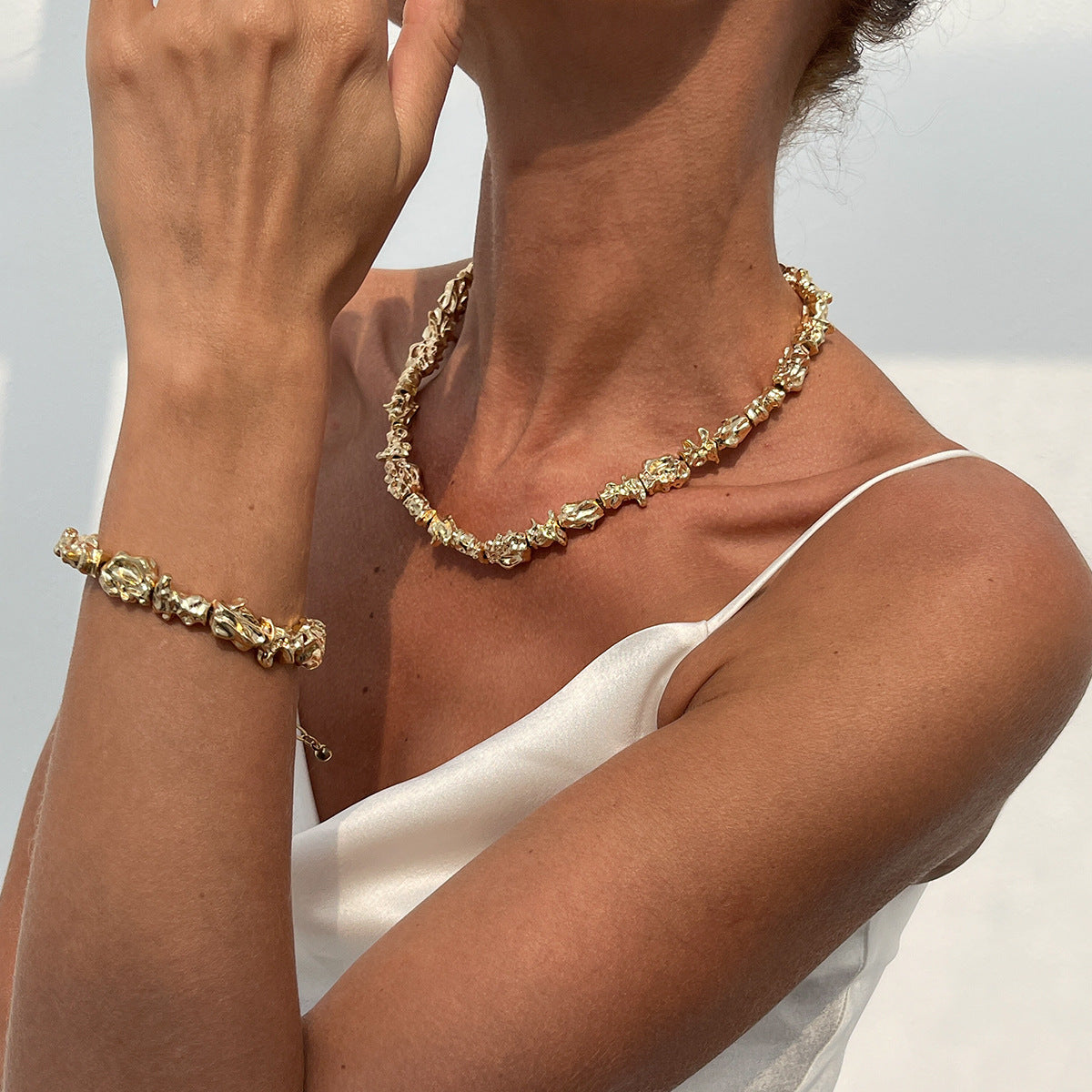 Exaggerated Geometric Zinc Alloy Plated Choker Necklace Set for Women
