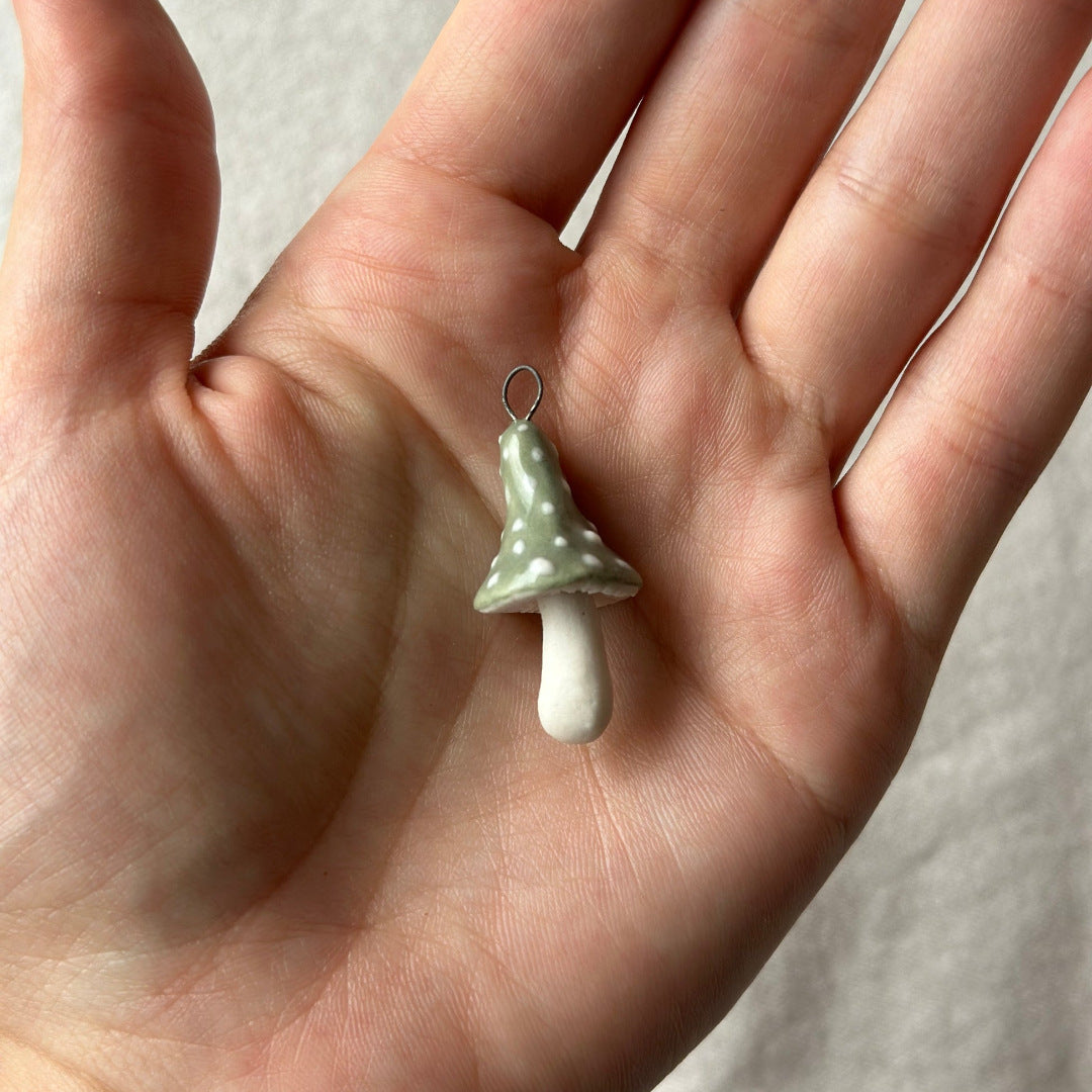 Vintage 18K Gold Plated Brass Drip Oil Mushroom Charm Bar