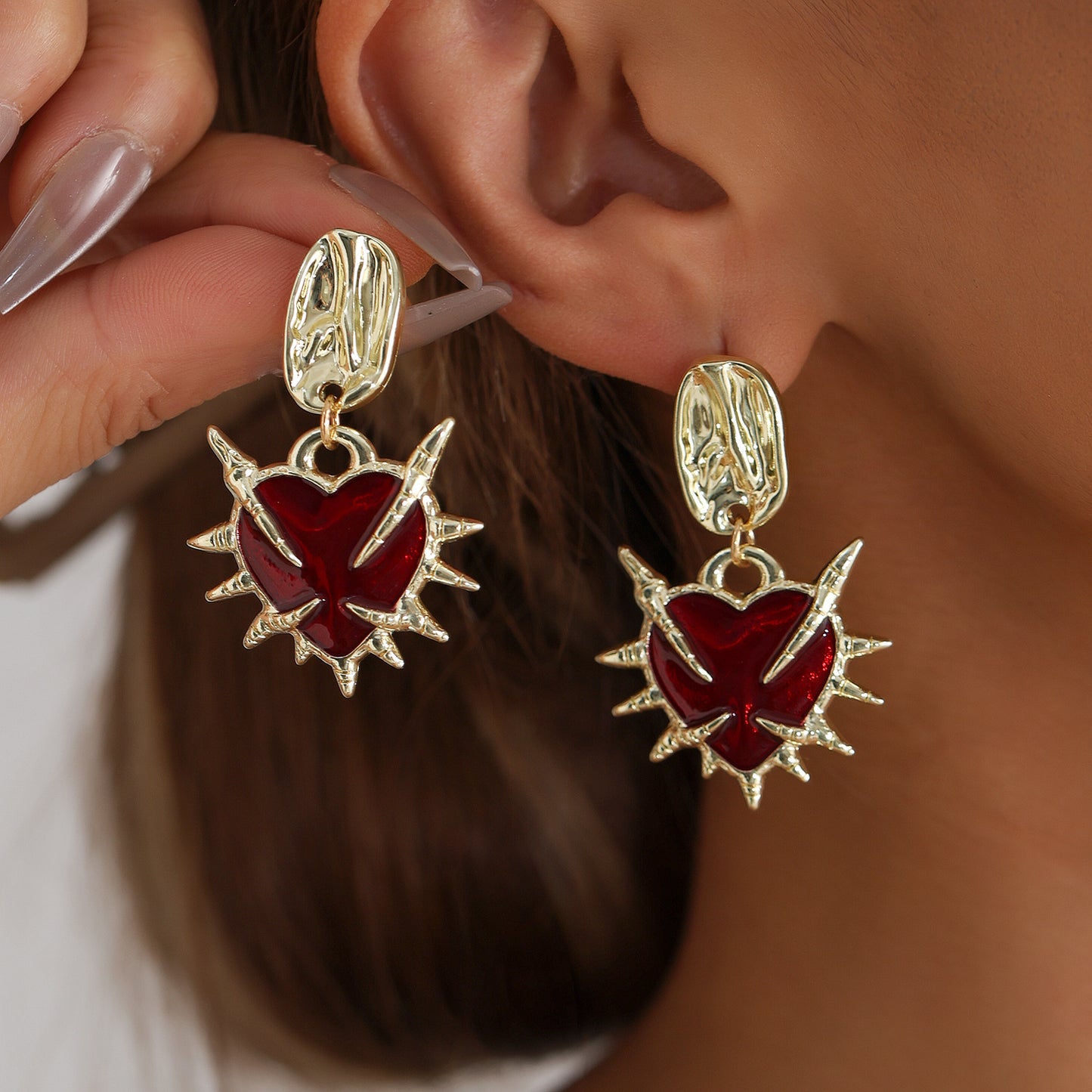 Vintage Gothic Hip-hop Red Drip Oil Geometric Round Zinc Alloy Stud Earrings for Women