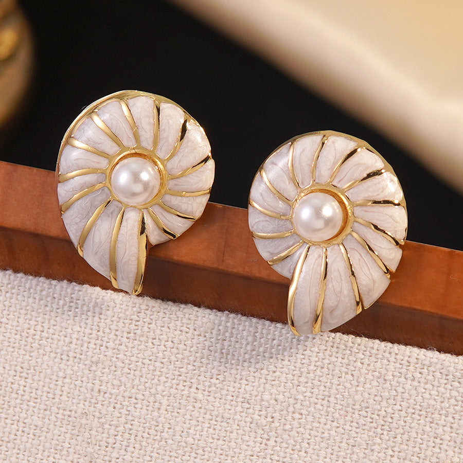 Sweet Streetwear Drip Oil Geometric Resin Conch Earrings with Stainless Steel Posts