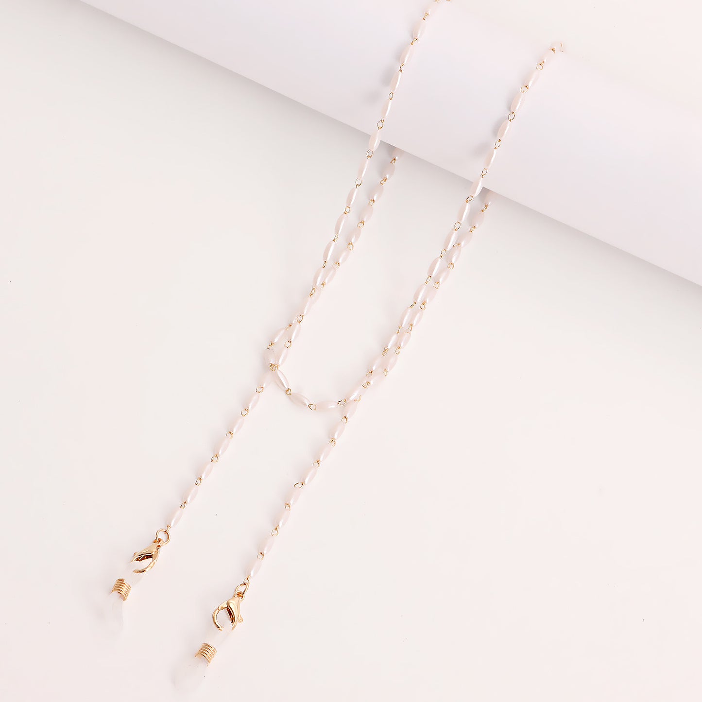 Casual Geometric Alloy Chain with Pearl and Crystal Inlay for Mask and Glasses