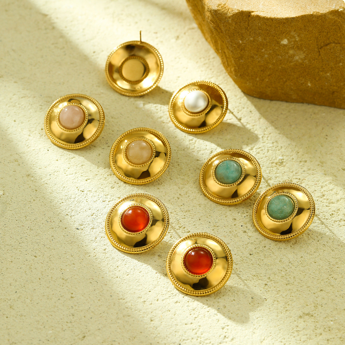 Orecchini a perno geometrici vintage in acciaio inossidabile placcato con intarsio in pietra naturale da donna