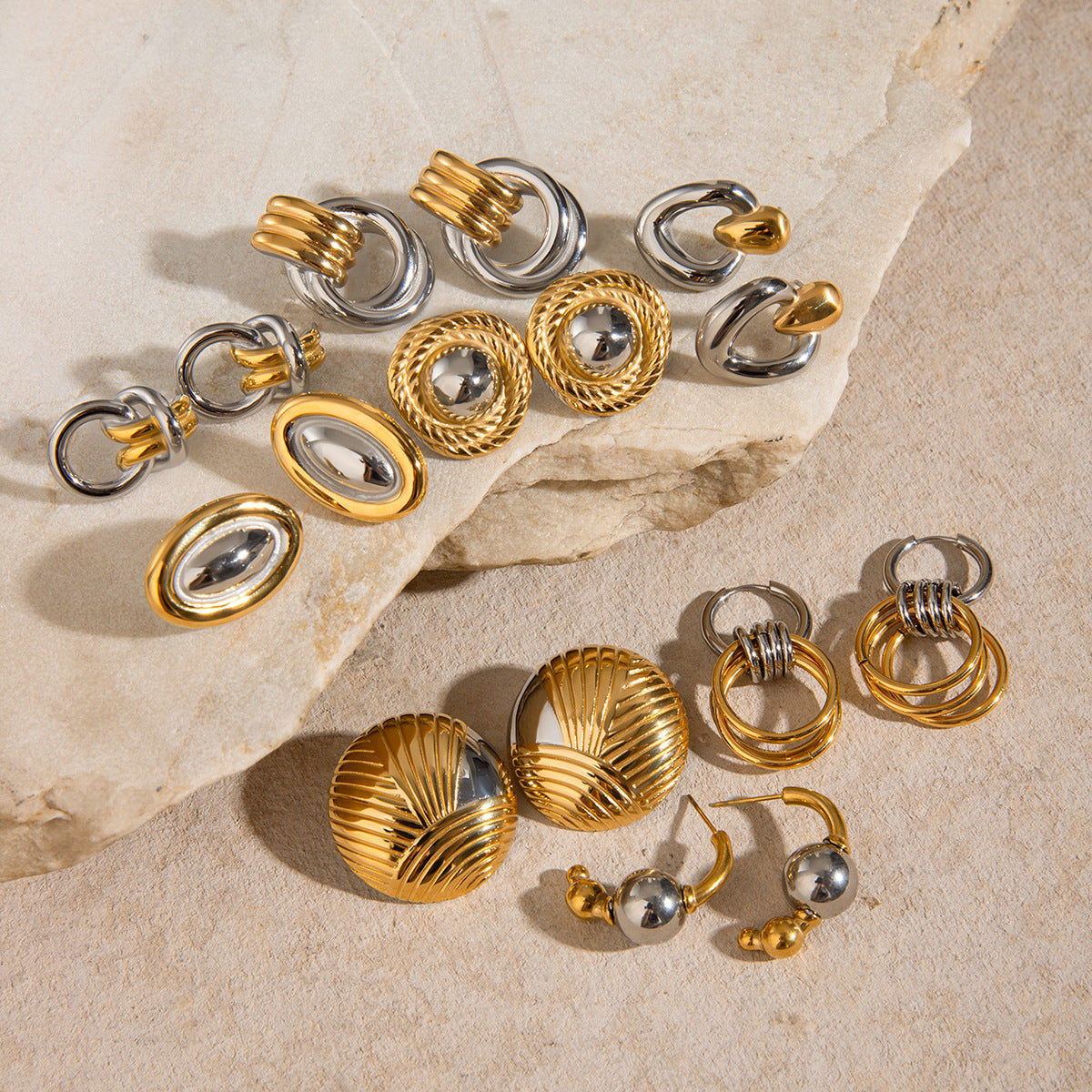 Elegant 18K Gold Plated Geometric Round Stainless Steel Earrings