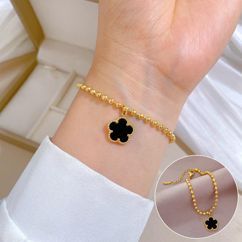 Pulsera de mano ondulada con cuentas de trébol para mujer de acero titanio chapado en oro vintage minimalista