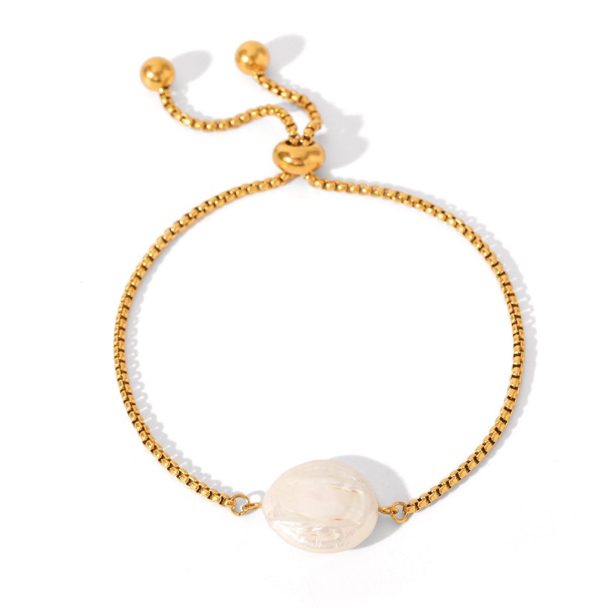 Bracciale con ciondolo minimalista geometrico con perla d'acqua dolce in acciaio inossidabile con finitura placcata, catena a maglie regolabile