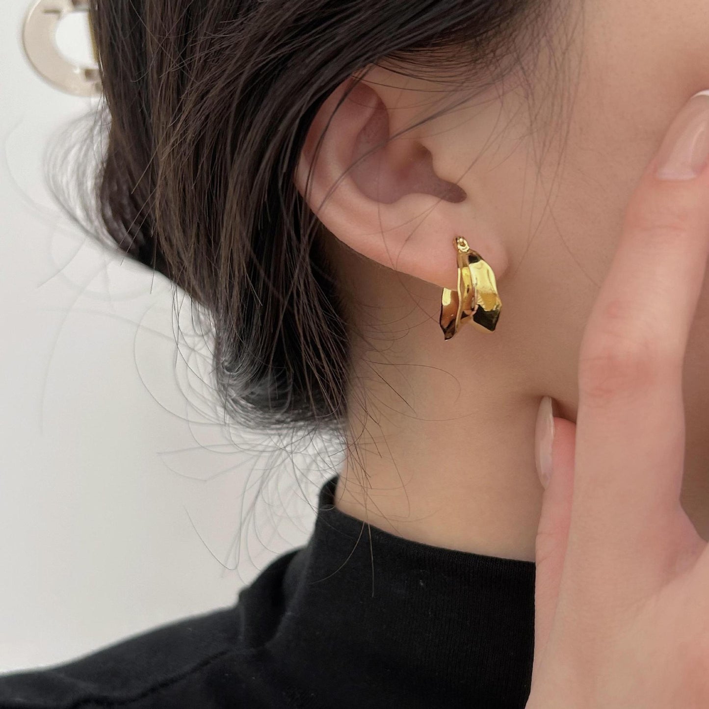 Minimalist Cloud-Shaped 925 Sterling Silver Stud Earrings for Women with Pearl Inlay