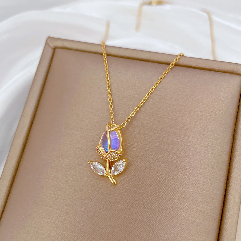 Luxury Floral Geometric Titanium Steel Necklace with Rhinestone Pendant for Unisex