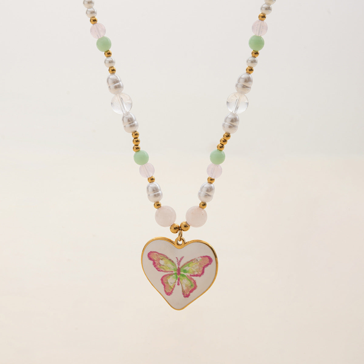 Collar Chapado de Acero Inoxidable con Forma de Corazón a la Moda con Colgante de Acero de Titanio para Mujer