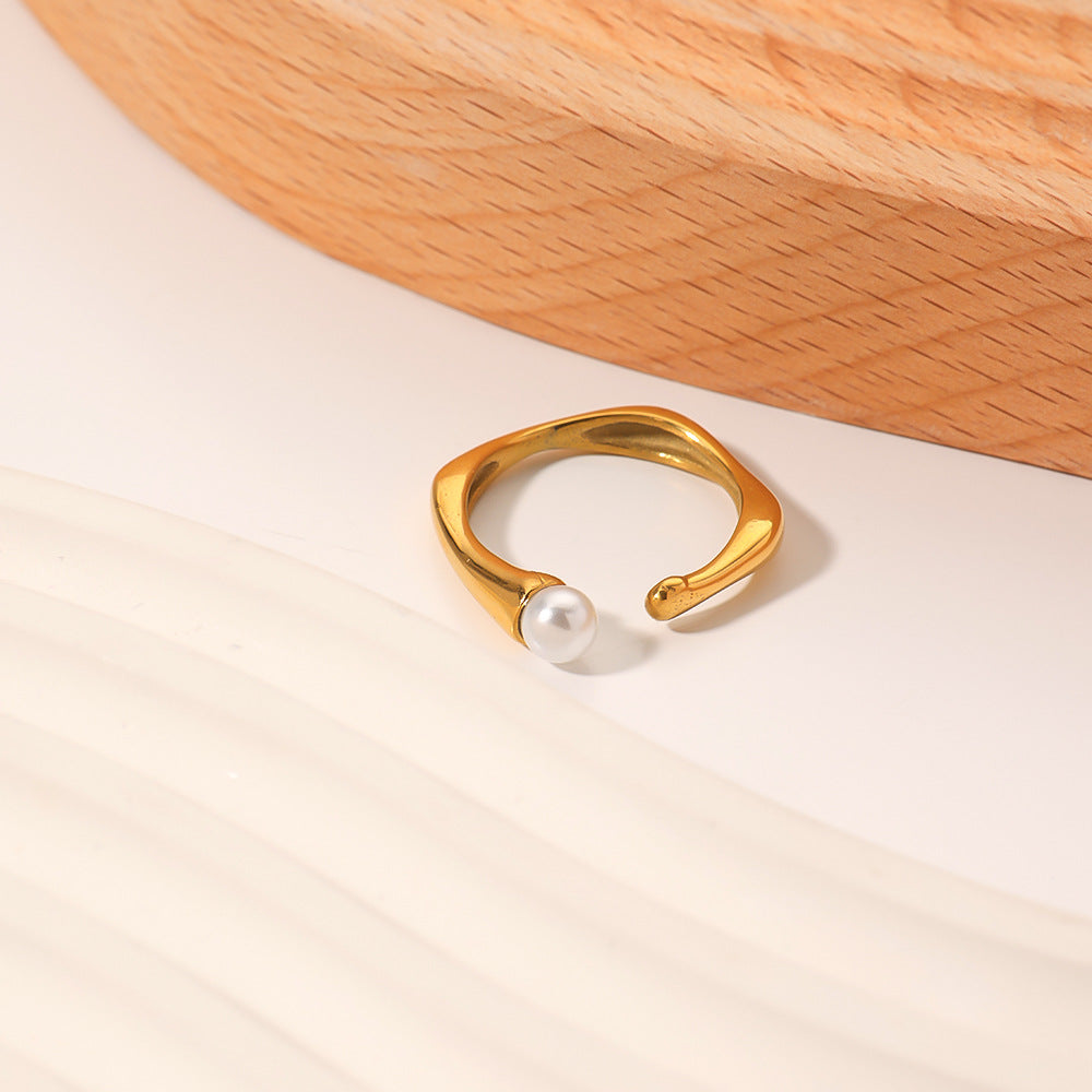Anello da donna minimalista, irregolare, geometrico, in acciaio inossidabile con intarsio di perle, in acciaio al titanio placcato in oro 18 carati