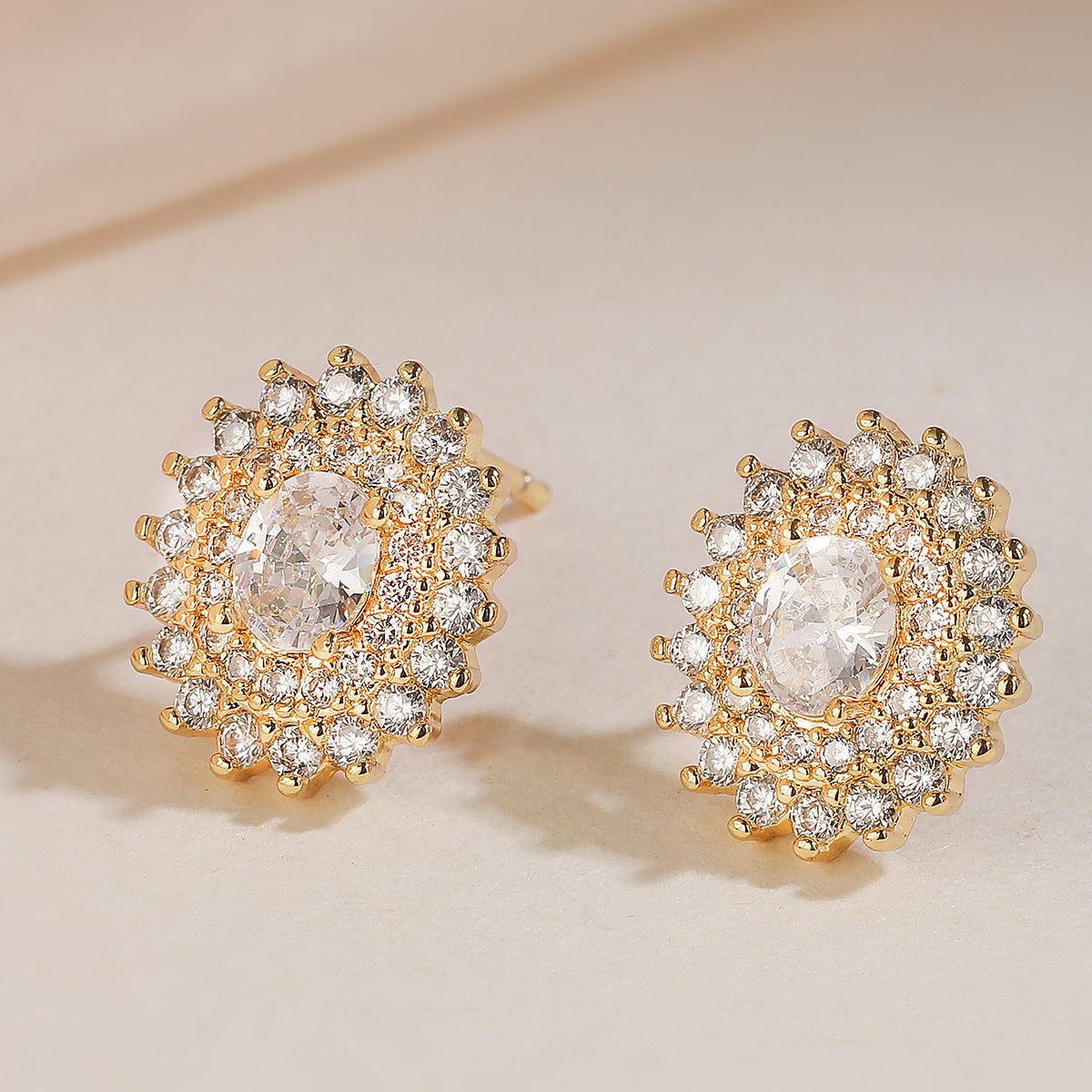 Geometric Fashion Earrings for Women Made of Copper with 18K Gold Plating and Micro-Paved Zirconia