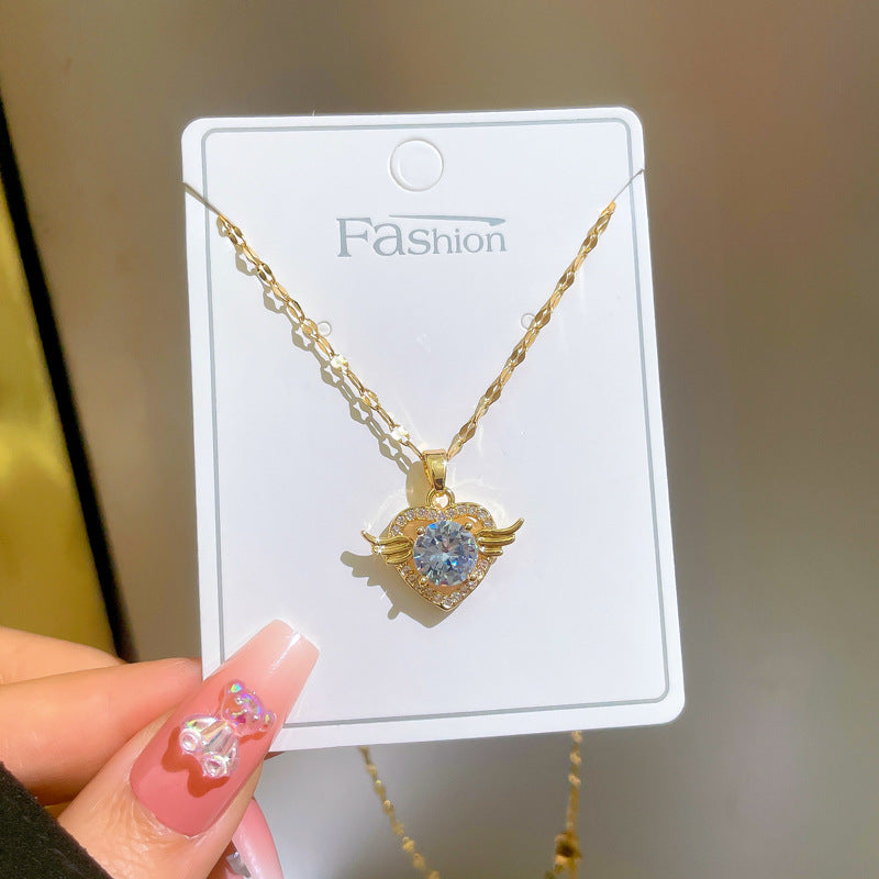 Luxury Minimalist Titanium Steel Micro-Paved Heart Pendant Necklace for Women Clavicle Chain Geometric Design